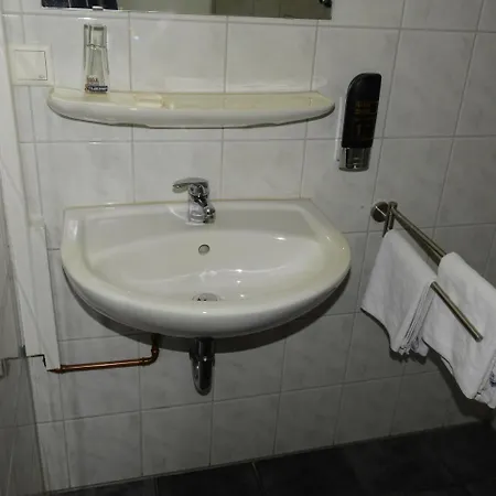 La Chacra Pension Erftstadt Esterno foto